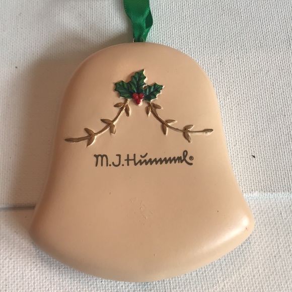 M J Hummel Christmas Ornament - Picture 2 of 5